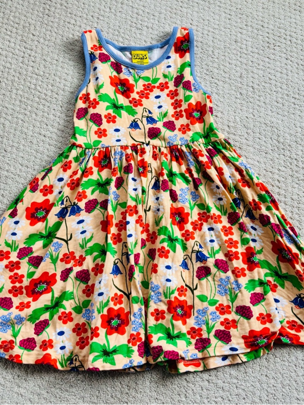 Duns sleeveless gathered summer flowers dress